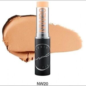 MAC ~ ‘NW20’ ~ Studio Fix Soft Matte Foundation Stick ~ Full Size 9 g ~ NIB